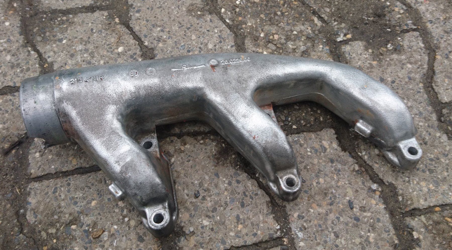 Deutz  Motori: Deutz motor Ansaugkollektor – Usato da Gampelen venduto da Schmidi887