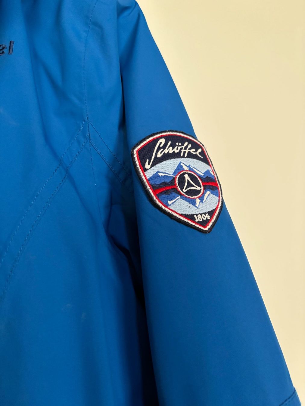 Schoeffel Giacche: Wanderjacke Schöffel - Royalblau – Usato da Weinfelden venduto da stella79 2