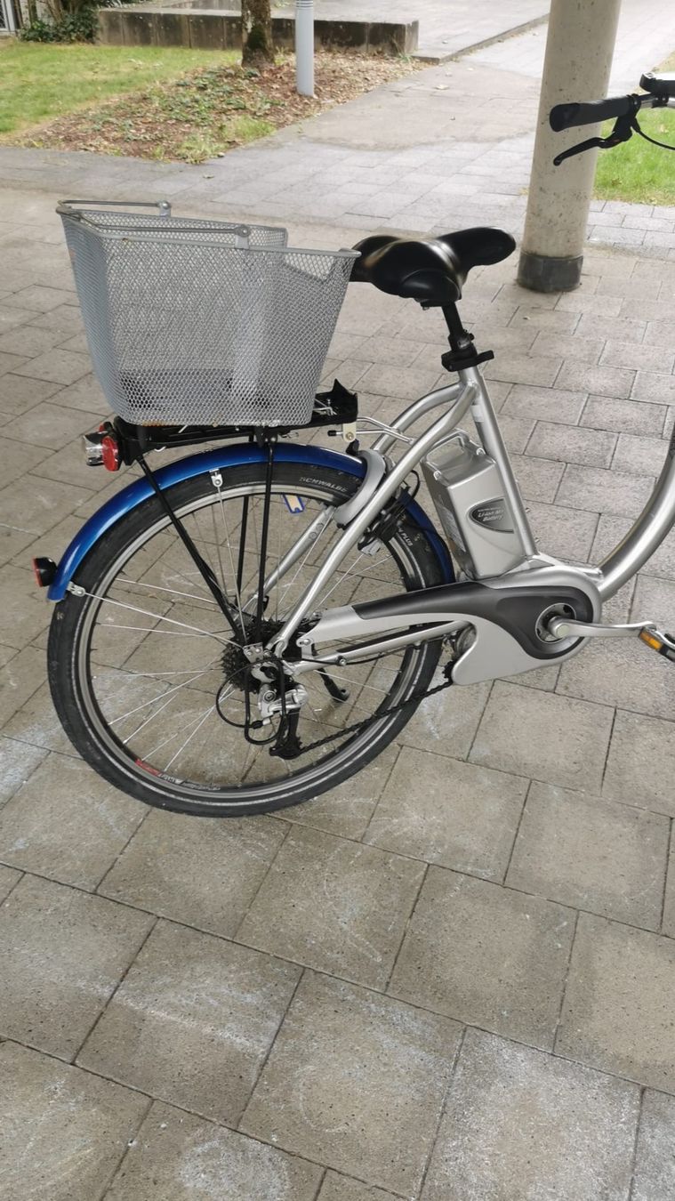 Vélos: Flyer E BIKE – D'occasion à Buchrain par inf_6hd2 3