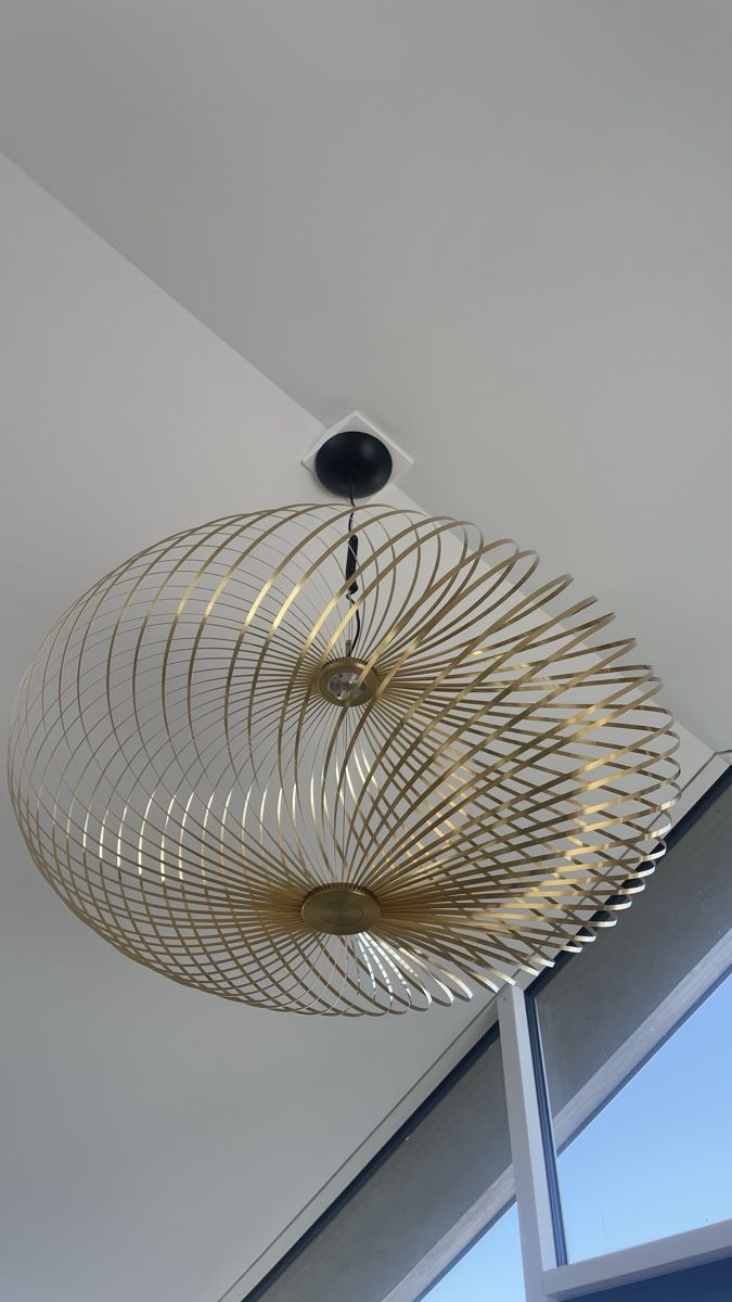 Tom Dixon Lampade: Luxuriöse Tom Dixon Spring Large – Nuovo (secondo la descrizione) da Landschlacht venduto da BenLesch 2