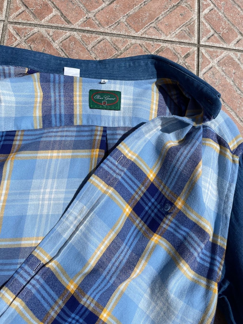 Camicie: Oliver Grant chemise – Usato da La Croix (Lutry) venduto da Sporades 2