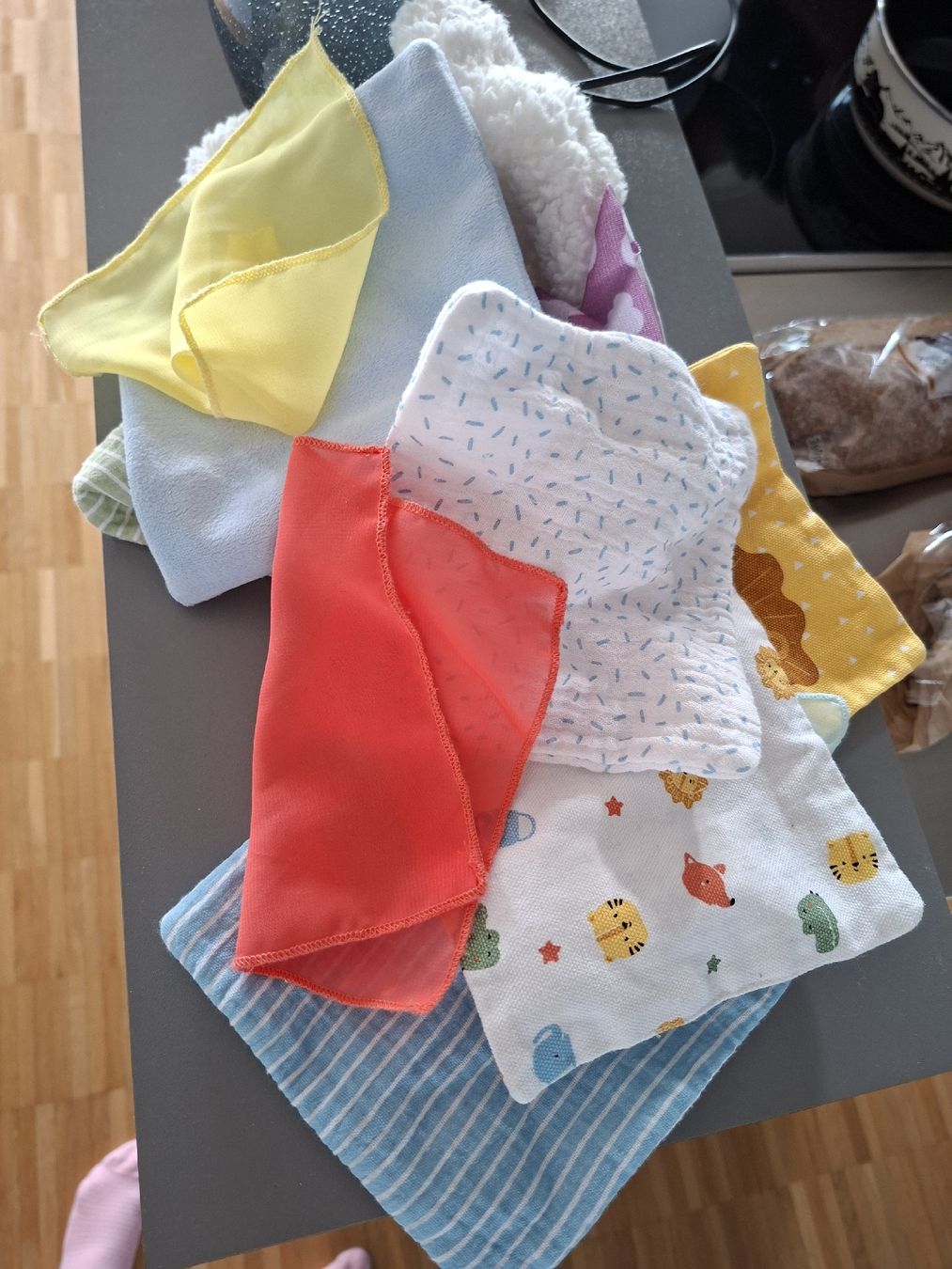 Spielzeuge: 👶🏻 Süsser Stoffwürfel mit Muster - Top! – Gebraucht aus Wallisellen von rahelr90 2