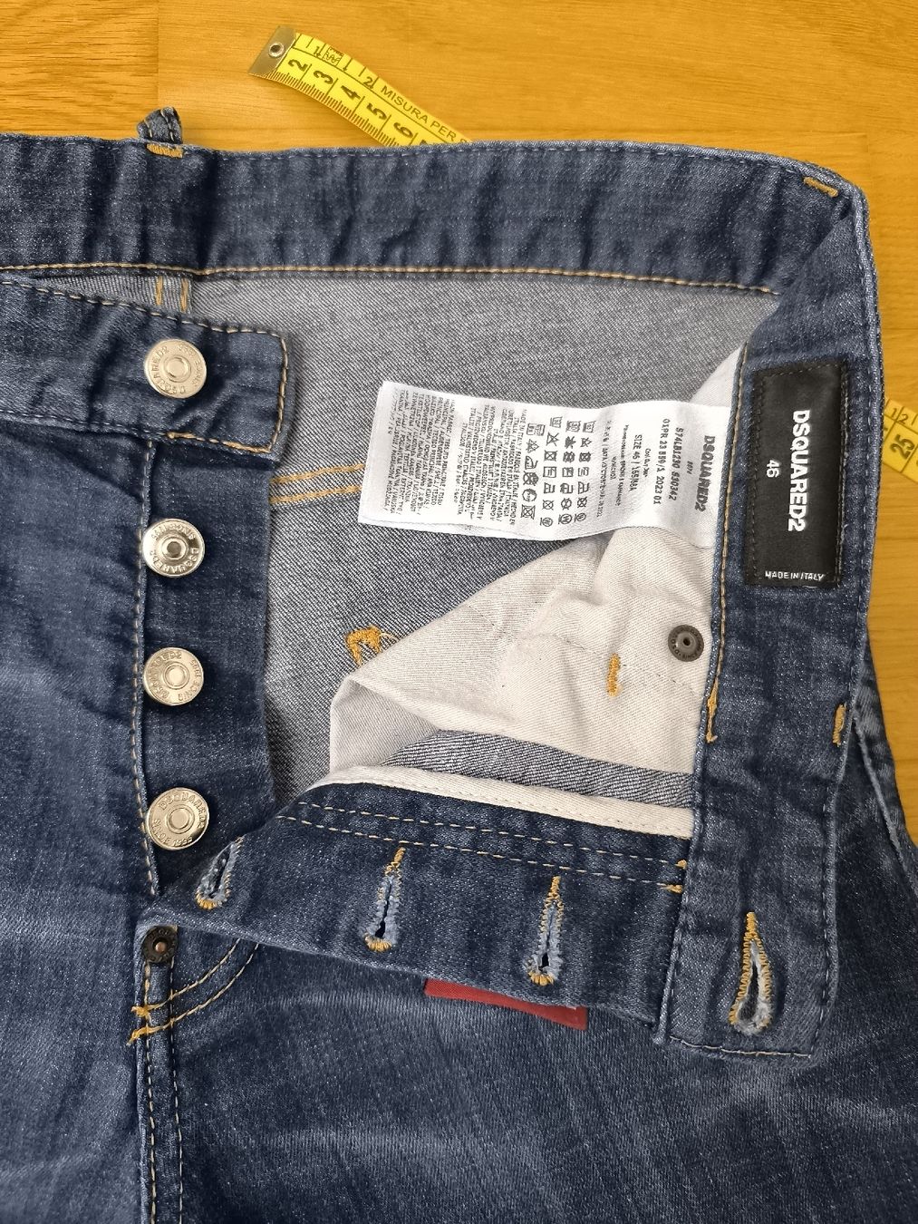 Dsquared2 Jeans: Dsquared2 denim jeans 46 – Usato da Oensingen venduto da Outlet_Super_Sale 4