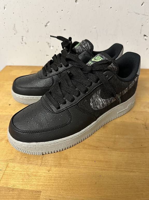 Scarpe da uomo: Nike Sneakers Air Force Gr 40.5 – Usato da Zürich venduto da Babanos7
