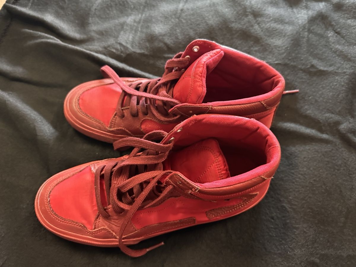 Guess Scarpe da uomo: GUESS Sneaker, 1x getragen, Gr40, rot – Nuovo (secondo la descrizione) da Zollikofen venduto da Just2Fast 1