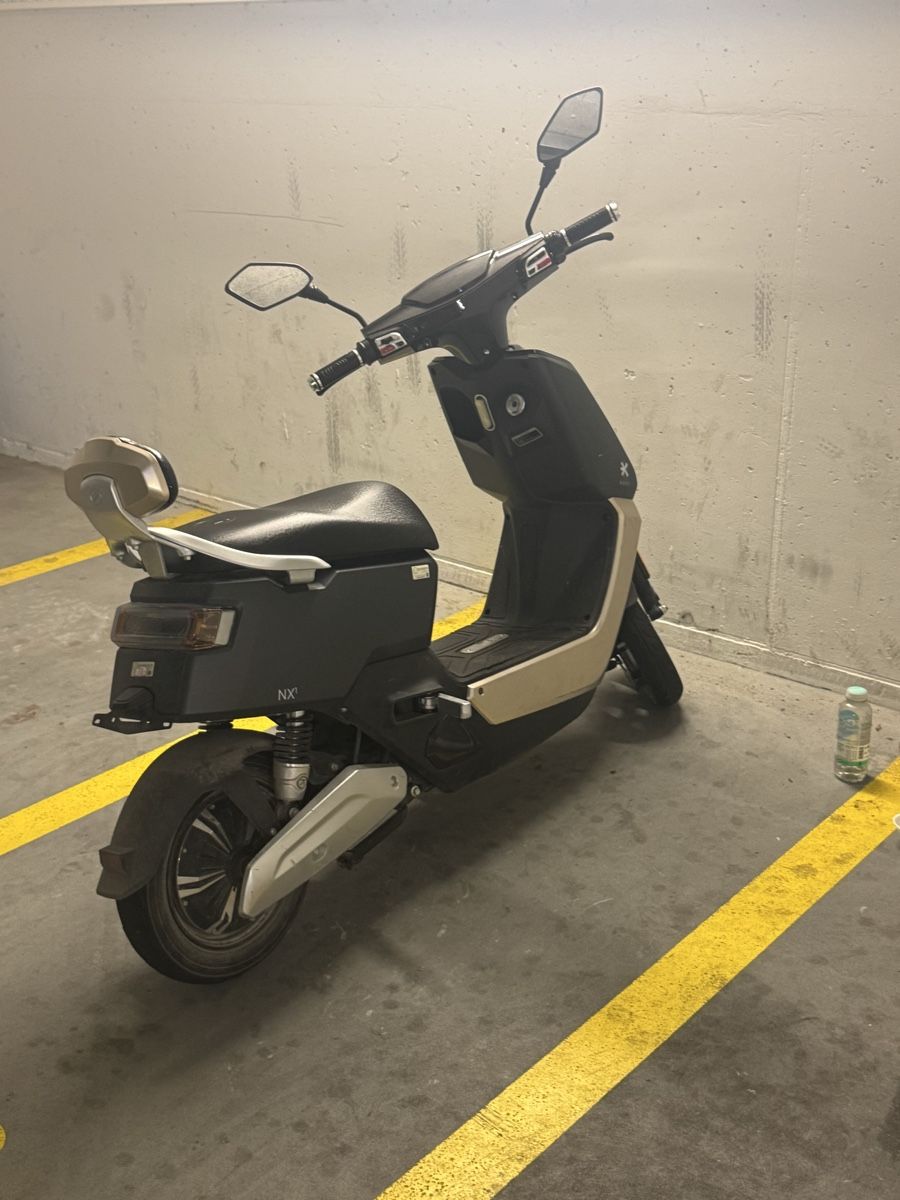 Next Electric Motors Scooters: Next nx1 roller – Gebraucht aus Burgdorf von ikebrown85