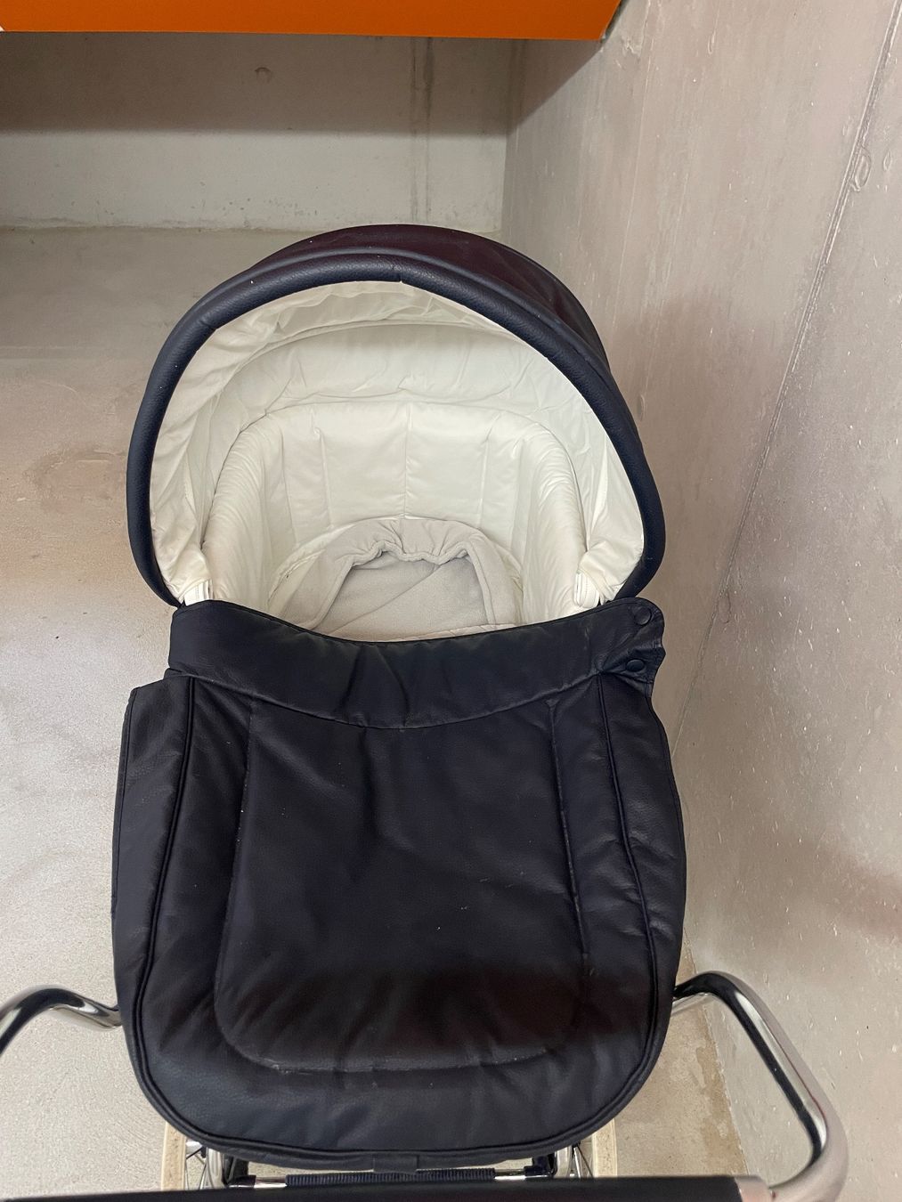 Inglesina Carrozzine: Inglesina Retro Kinderwagen – Usato da St. Gallen venduto da joa_ls9v 2