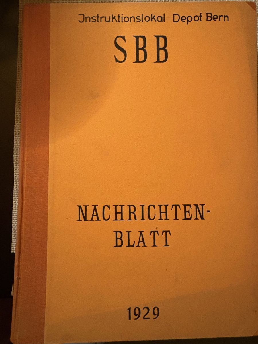Libri: Nachrichten-blatt – Usato da vionnaz venduto da CFC_b48 2