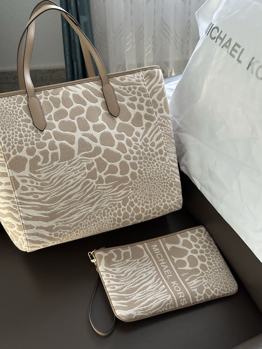 Borse da donna: Wunderschöne Tasche von Michael Kors Neu – Nuovo (secondo la descrizione) da Horw venduto da slavi77 3
