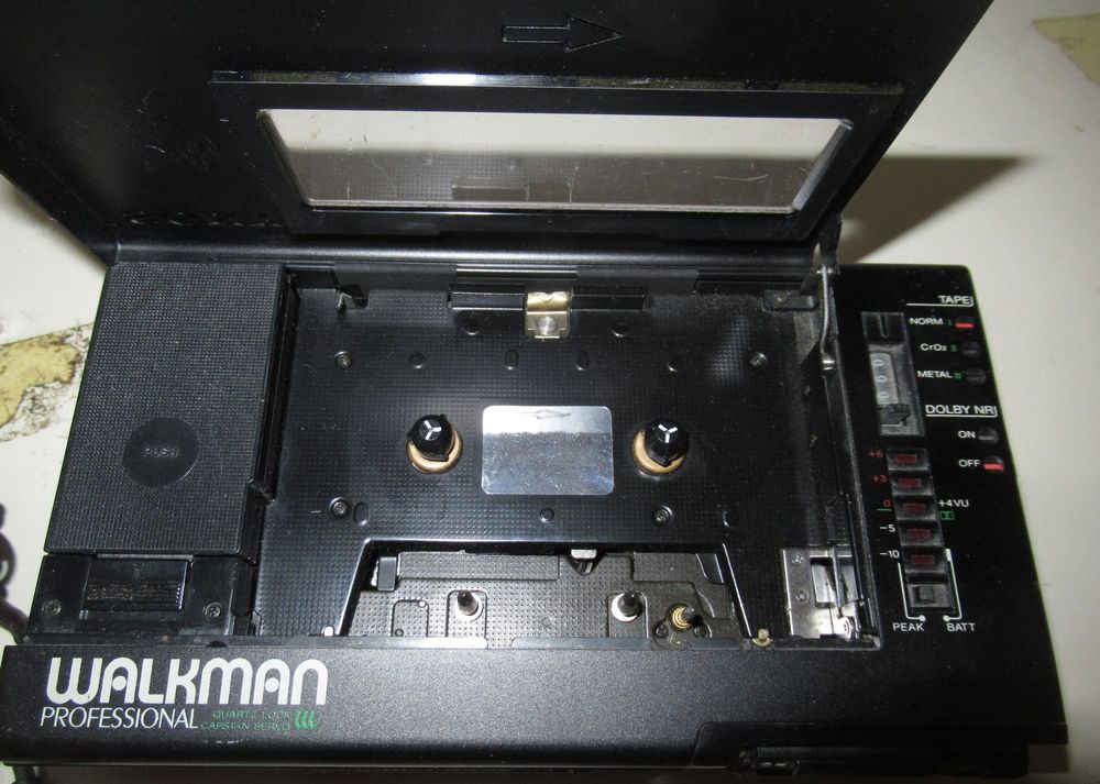 Sony Walkman Professional WM-D6 (Gebraucht) in Männedorf für CHF 199 ...