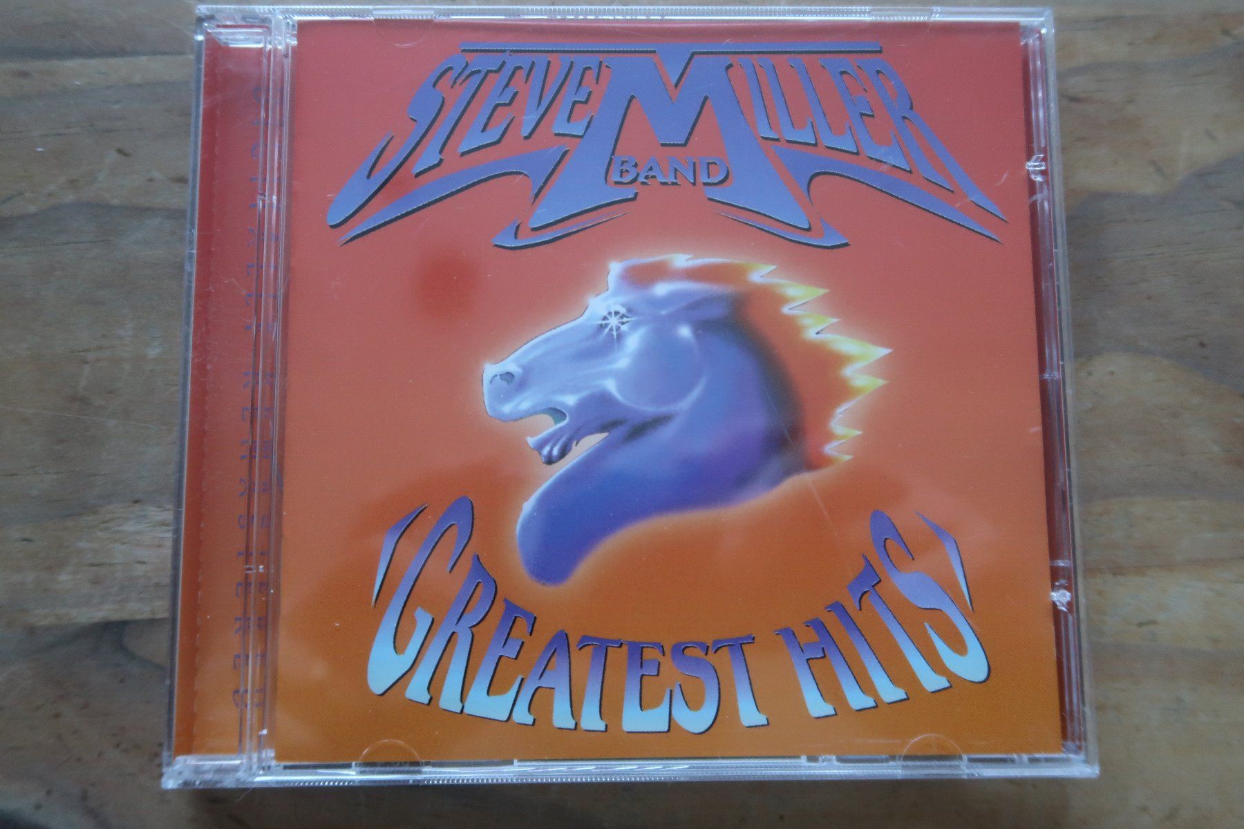 CDs: STEVE MILLER BAND - GREATEST HITS - CD – Gebraucht aus Basel von Patiscat
