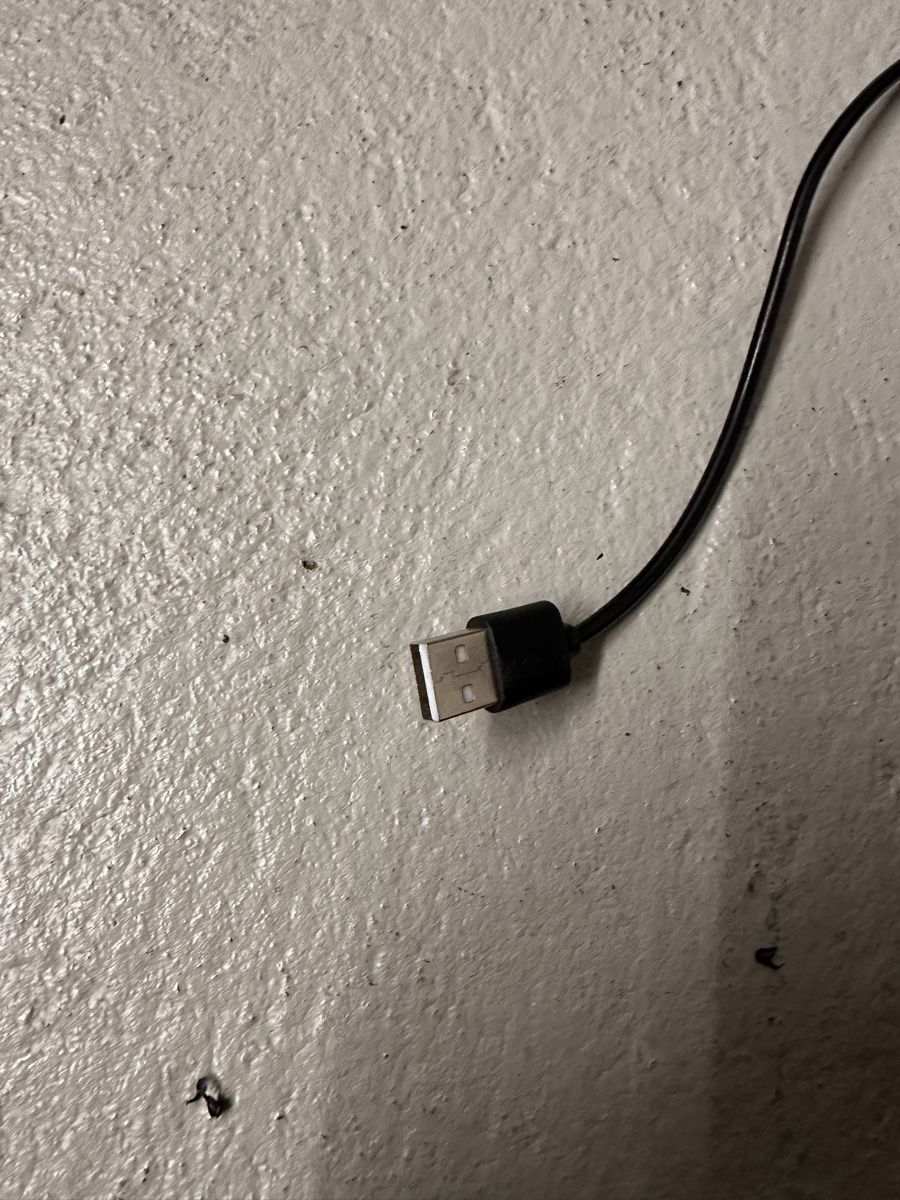 Lampade: Ringlicht mit USB Anschluss – Usato da Zürich venduto da manub_250 1