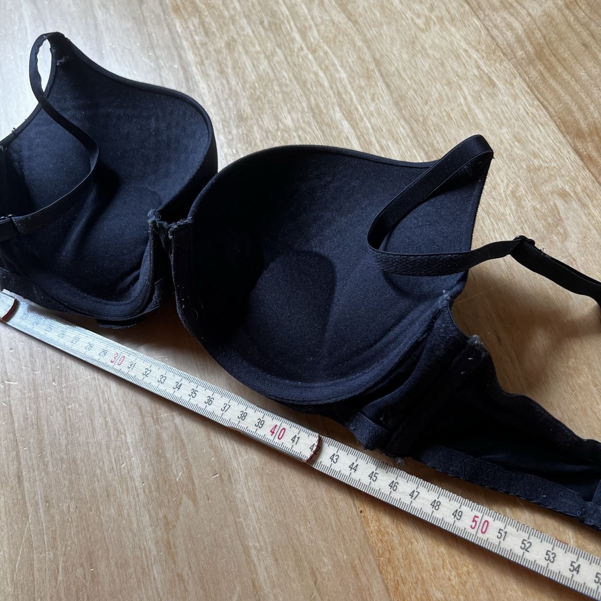 Sonstige Unterwäsche: Super Push Up BH Schwarz  – Gebraucht aus Chur von noe_mh8b 2