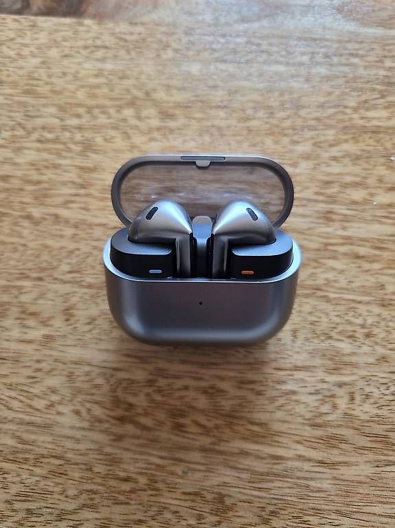Samsung Cuffie: Samsung Galaxy Buds3 – Usato da Bern venduto da pvonall 1