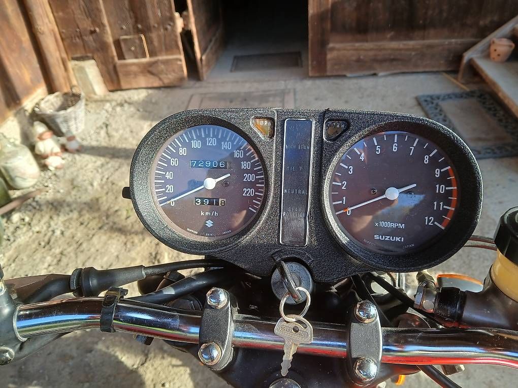 Route: Suzuki GS 750 – D'occasion à Gontenschwil par 127sport 2