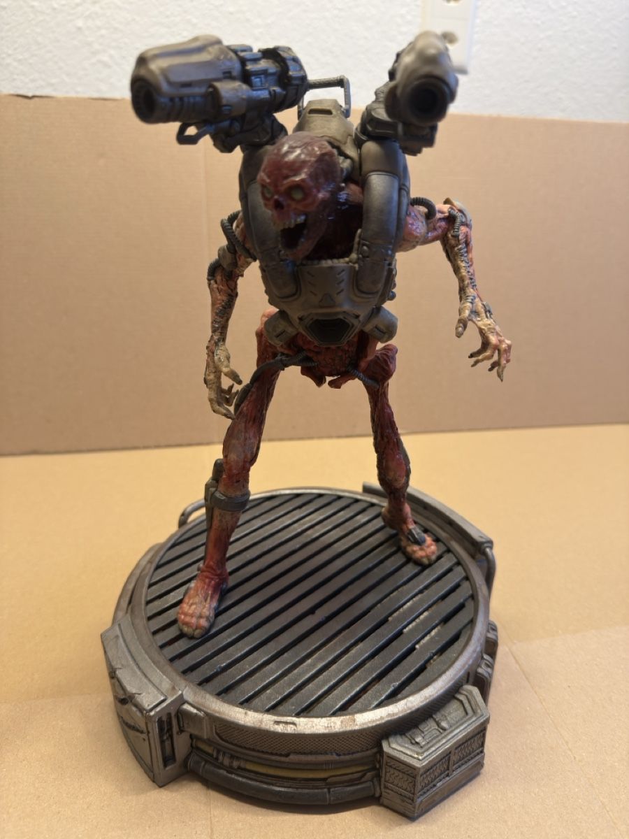 Statuette: Doom Collectors Editions Figur – Nuovo (secondo la descrizione) da Schwaderloch venduto da Benni83so 5