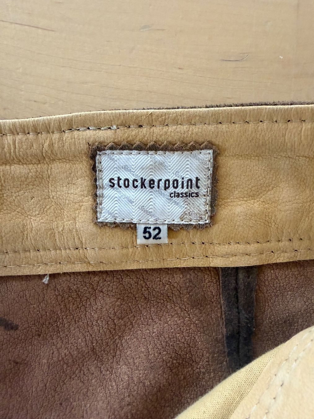 Pantalons: Originale Lederhose Herren Grösse 52 – D'occasion à St. Gallen par Joannanando 3