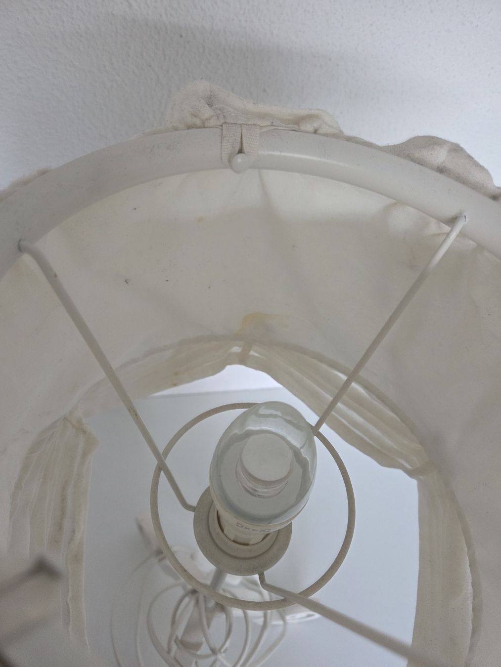 Ikea Lampade: Gemütliche Tischlampe, Stoffschirm – Usato da Oftringen venduto da Black_Nymeria 1