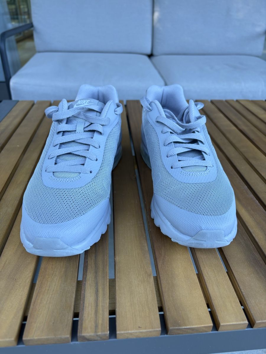 Chaussures hommes: Nike Air Max Invigor – D'occasion à Küttigen par swissholdsy 5