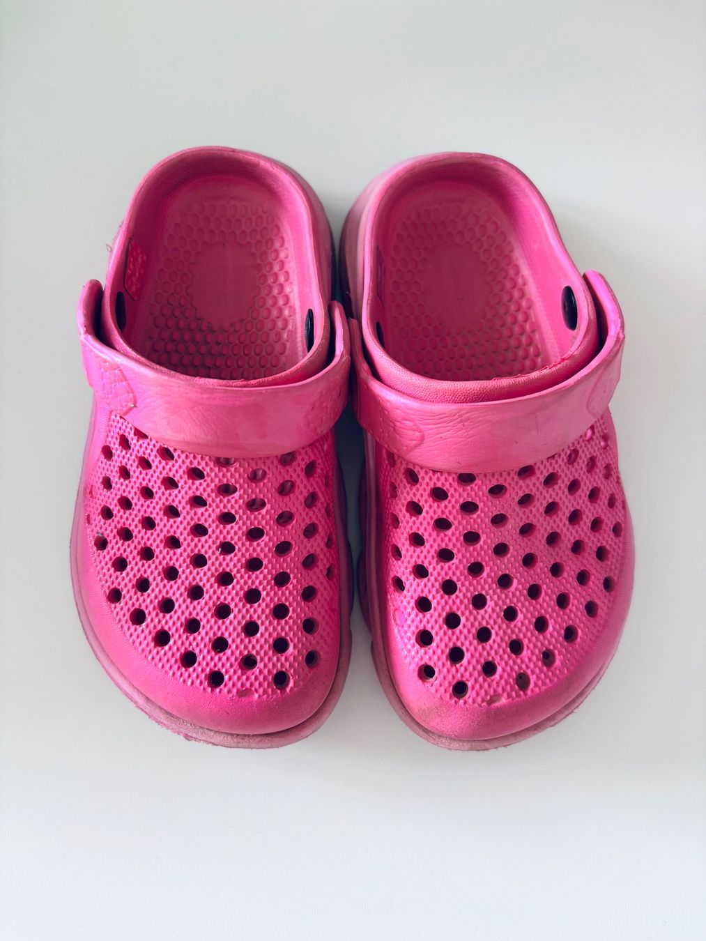 Scarpe per ragazze: Sandalen in Pink I Gr.30 – Usato da Lenzburg venduto da Orzo3