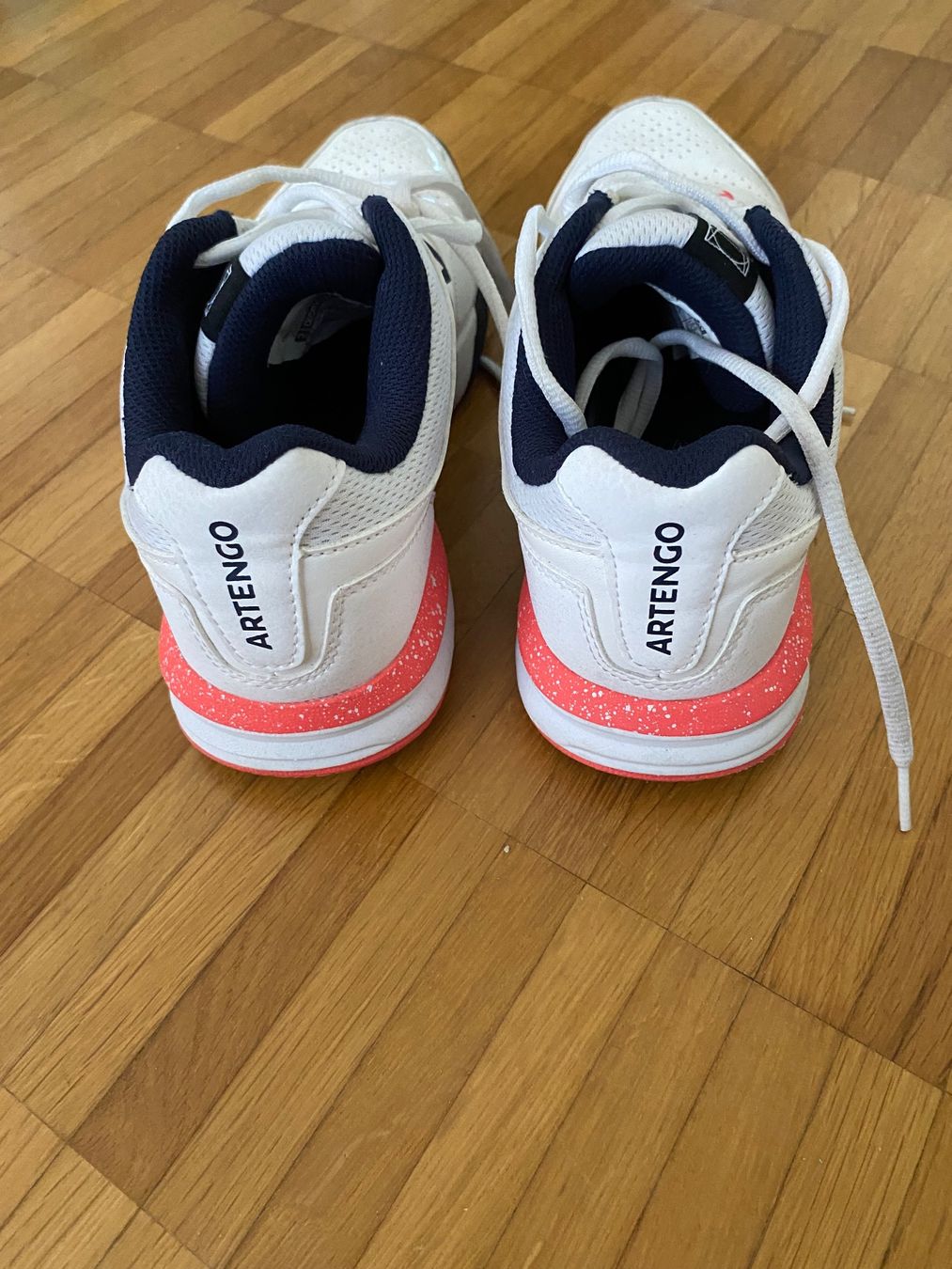Scarpe da donna: Chaussure Baskets femme – Usato da Basel venduto da OK2010 4