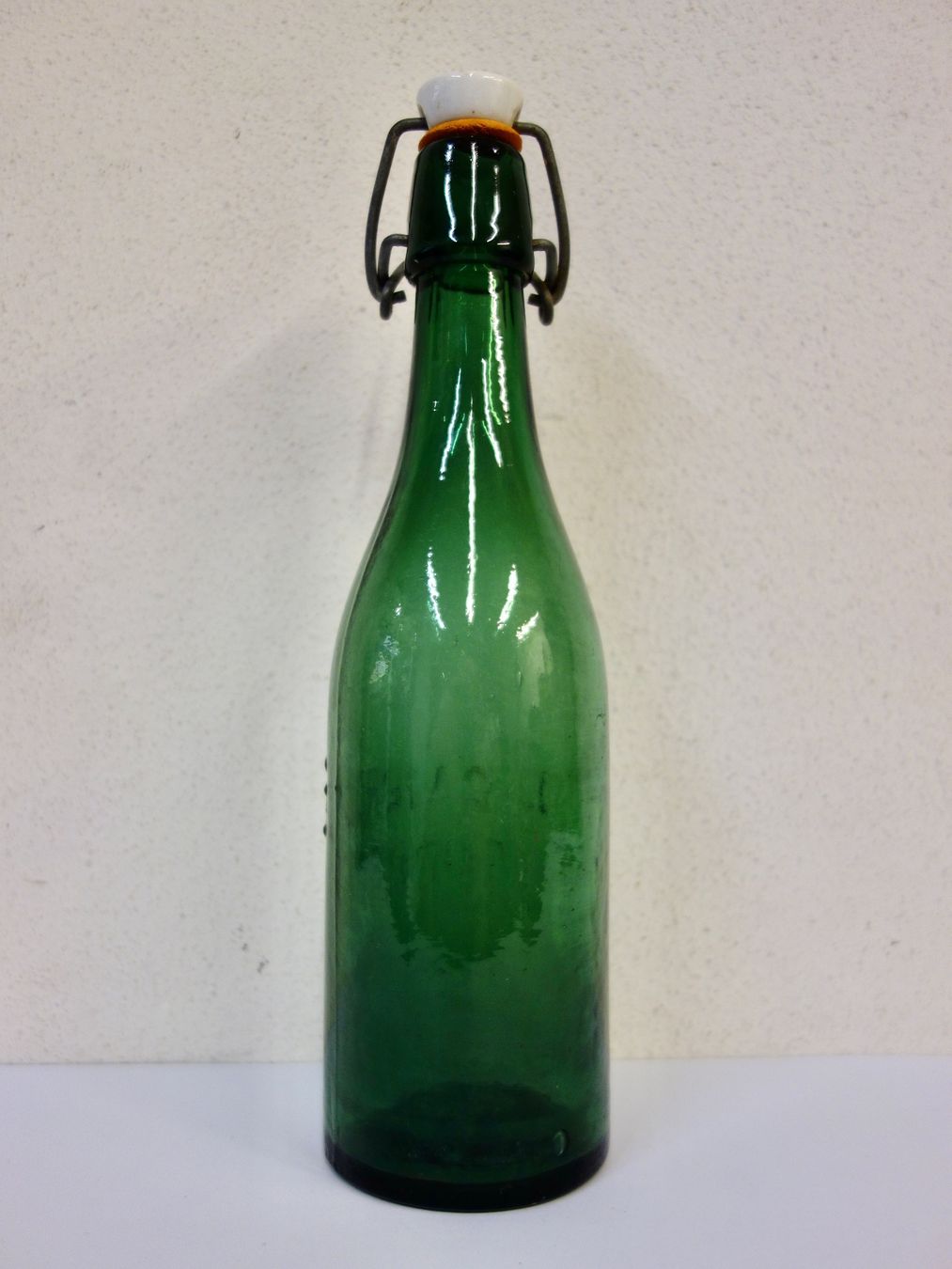 Bicchieri, Caraffe & Bottiglie: kleine alte Flasche E. BAIERLÉ COPPET – Usato da Kerzers venduto da Flaschenposten 2