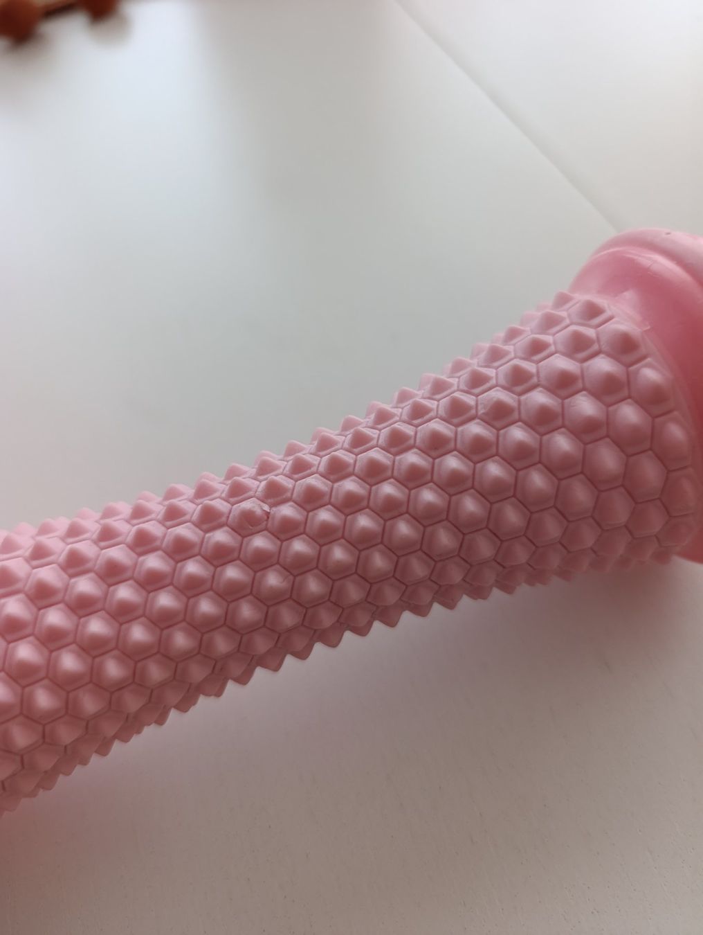 Dispositivi per massaggi: Fussmassagerolle mit Noppen, rosa – Nuovo (secondo la descrizione) da Silvaplana venduto da Suomi3101 3