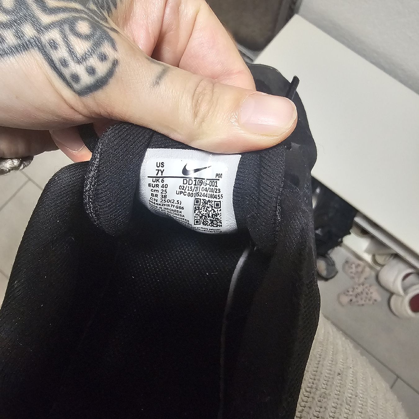 Nike Scarpe da uomo: Nike Revolution noir, taille 40 – Nuovo (secondo la descrizione) da Sornetan venduto da T.a333 4