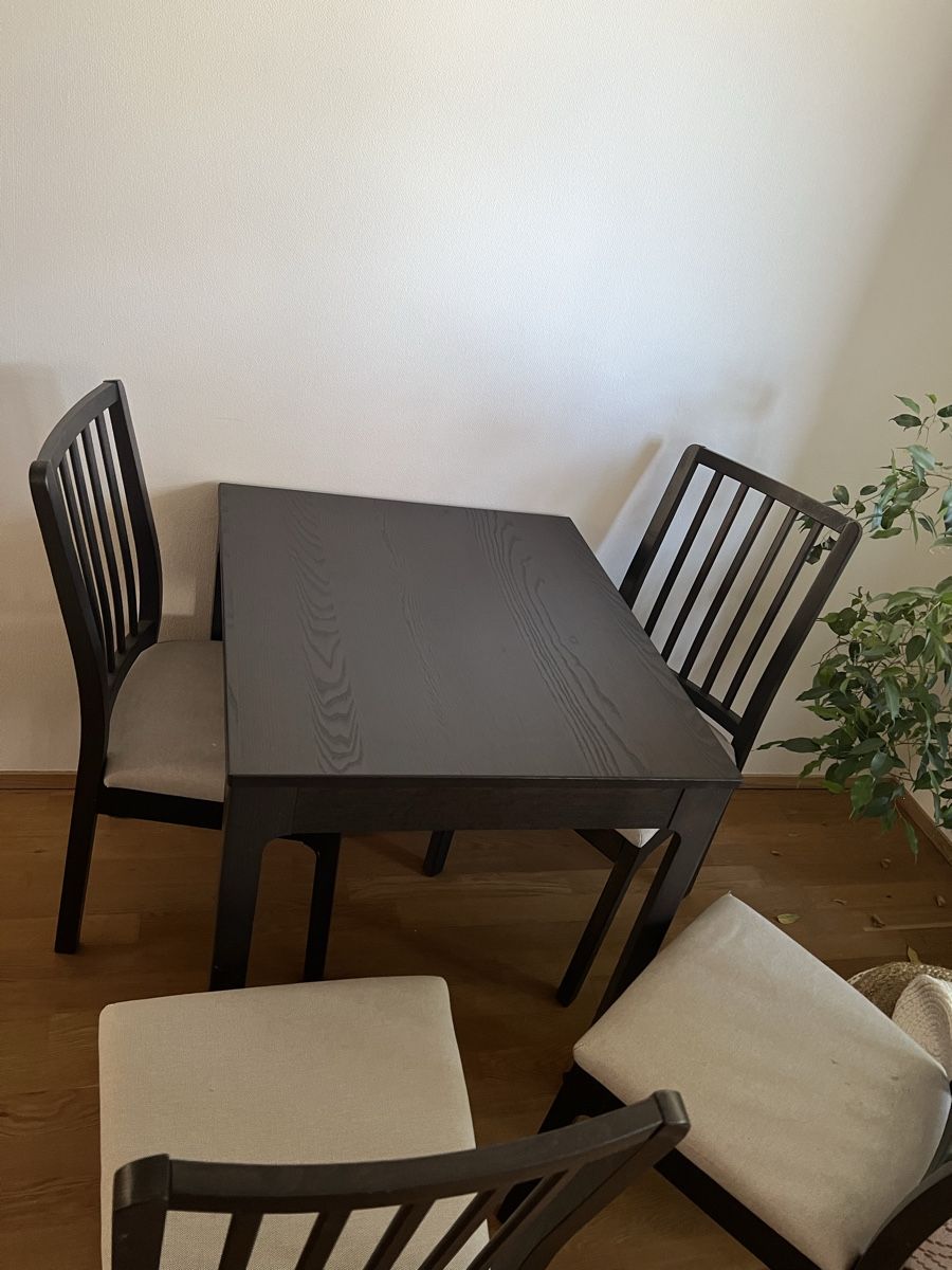 Ikea Tischset: Esstisch mit 4 Stühlen – Gebraucht aus Zürich von mar_l82d