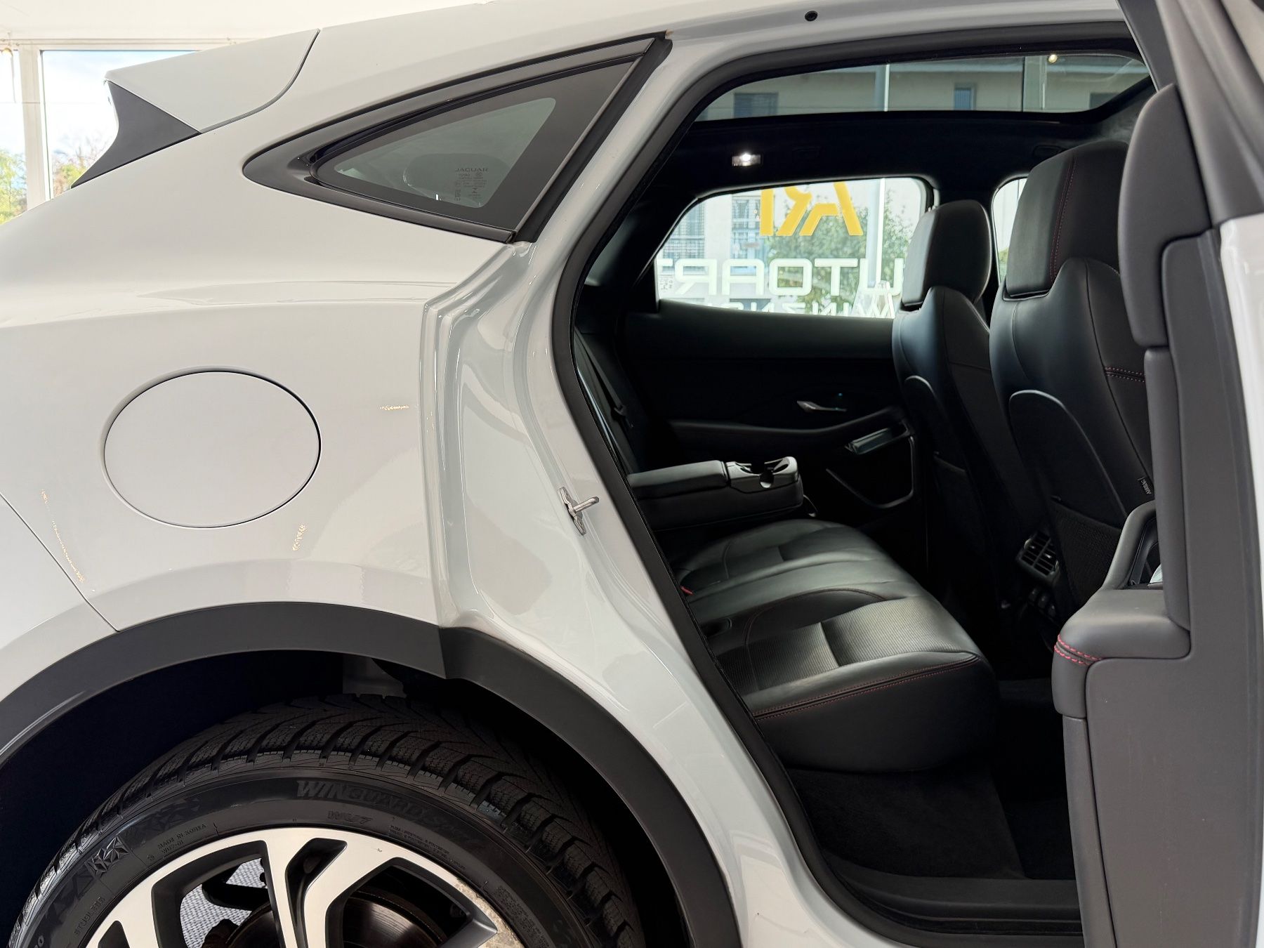 Jaguar Autos: JAGUAR E-Pace 2.0 P250 First Edition R-Dynamic SE AWD – Gebraucht aus Winznau von Autoart-Winznau 8