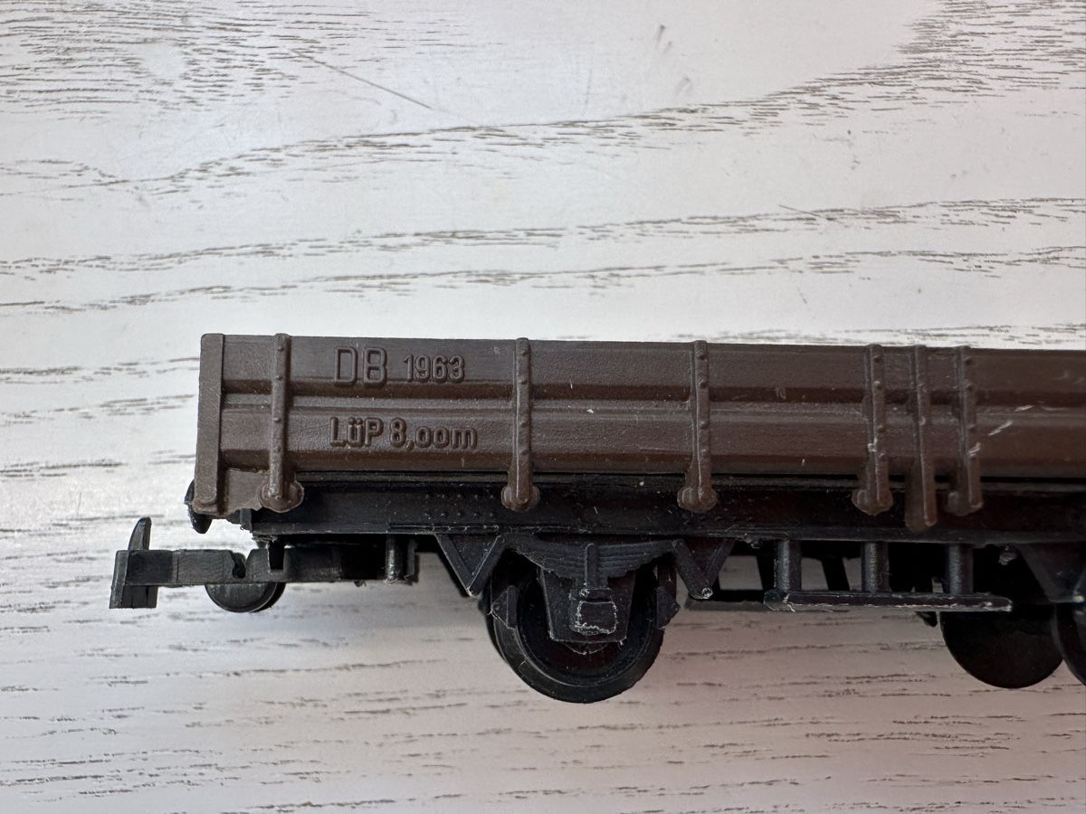 Trix Modellini di ferrovie: Trix? DB Niederborwagen – Usato da Lupsingen venduto da New-Haven