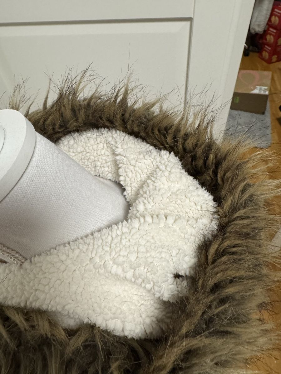 Gilet & Giacche senza maniche: Warme Strickweste mit Kapuze Gr. M – Nuovo (secondo la descrizione) da Arlesheim venduto da Eli_77 5