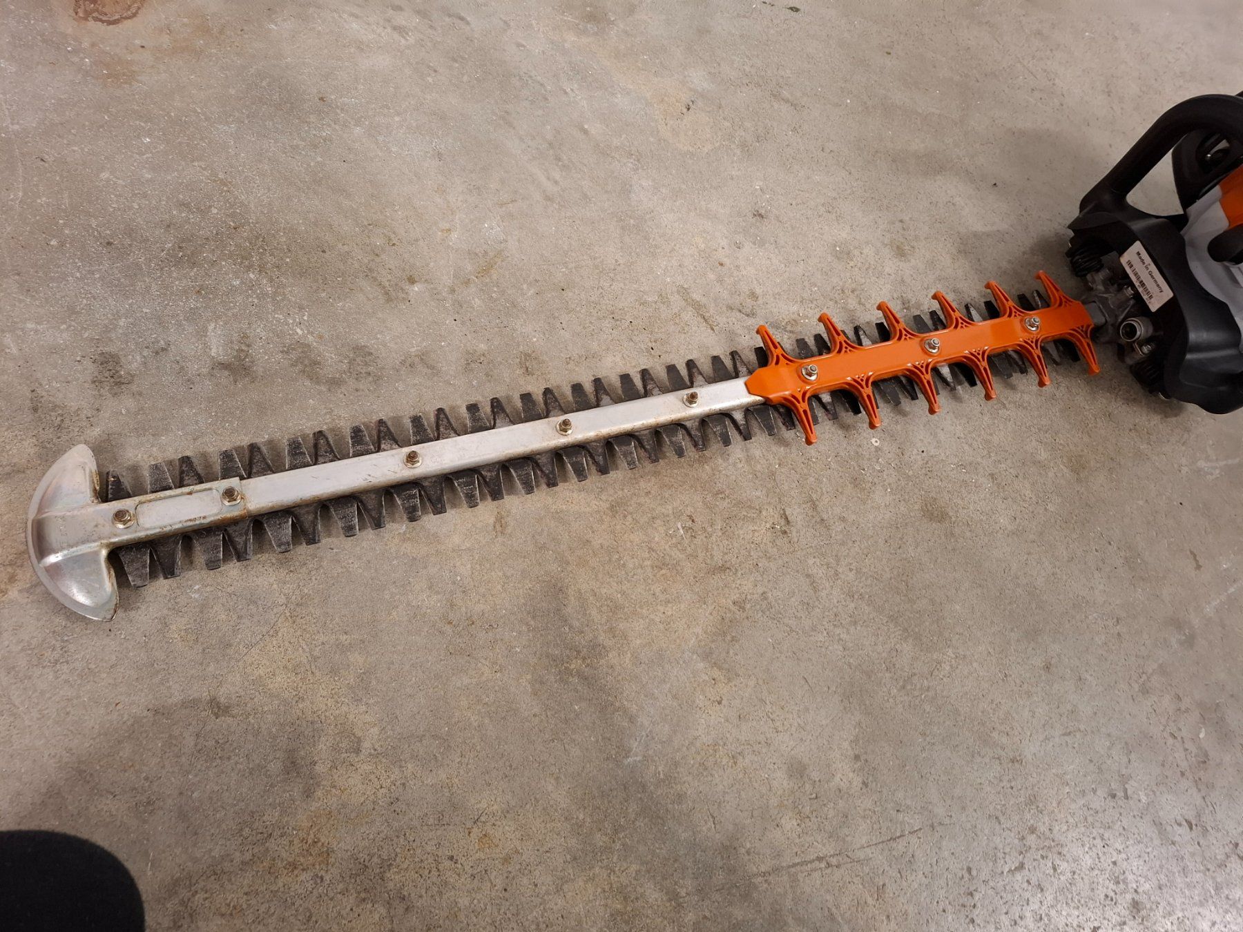 Stihl Alle Maschinen: Stihl HS 82 R Heckenschere – Gebraucht aus Ettingen von Breiton 2
