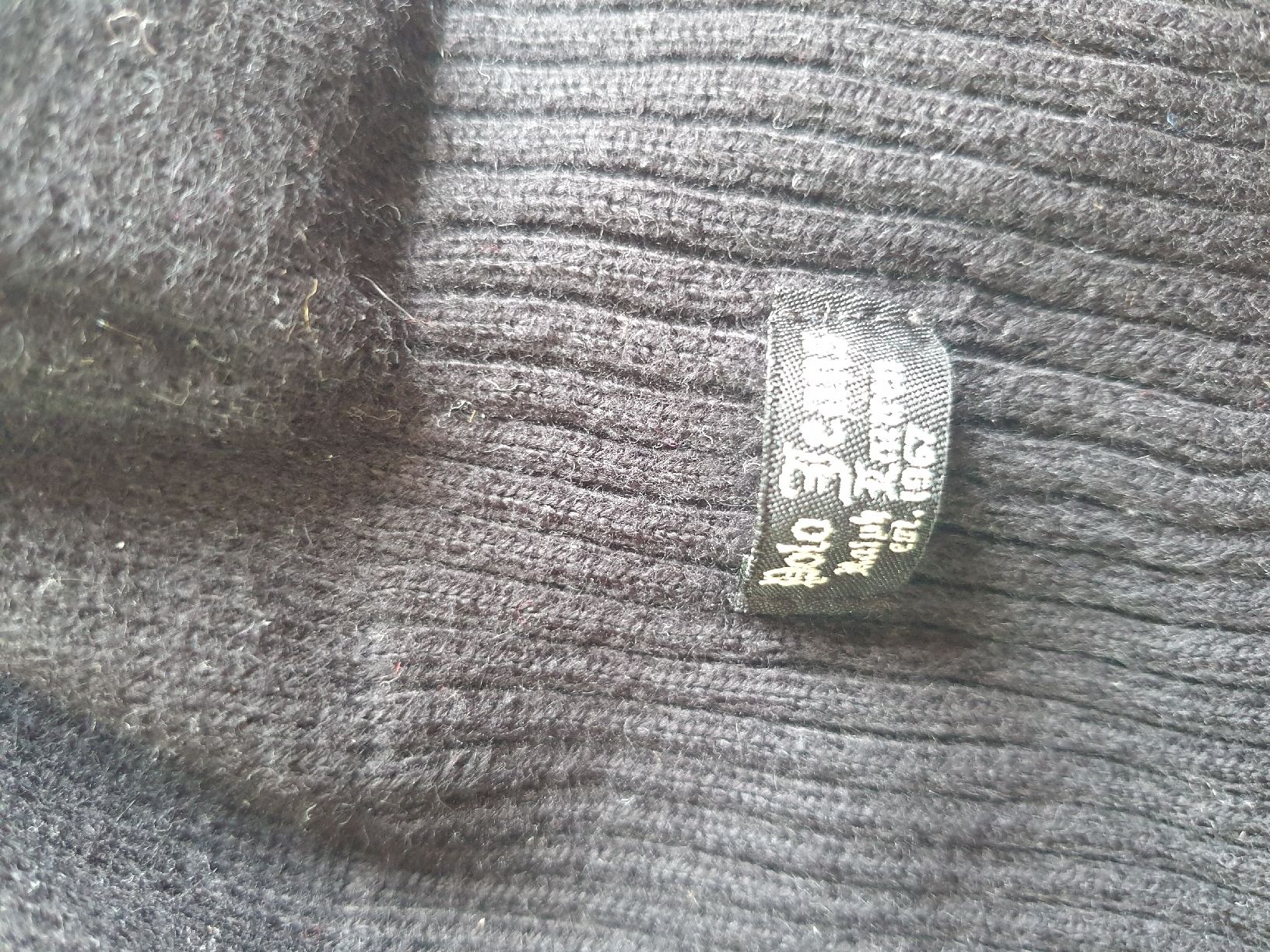 US Polo Maglioni & Felpe: Pullover schwarz , Medium 95BW+ 5%cashmere – Usato da Zürich venduto da yoarg 3