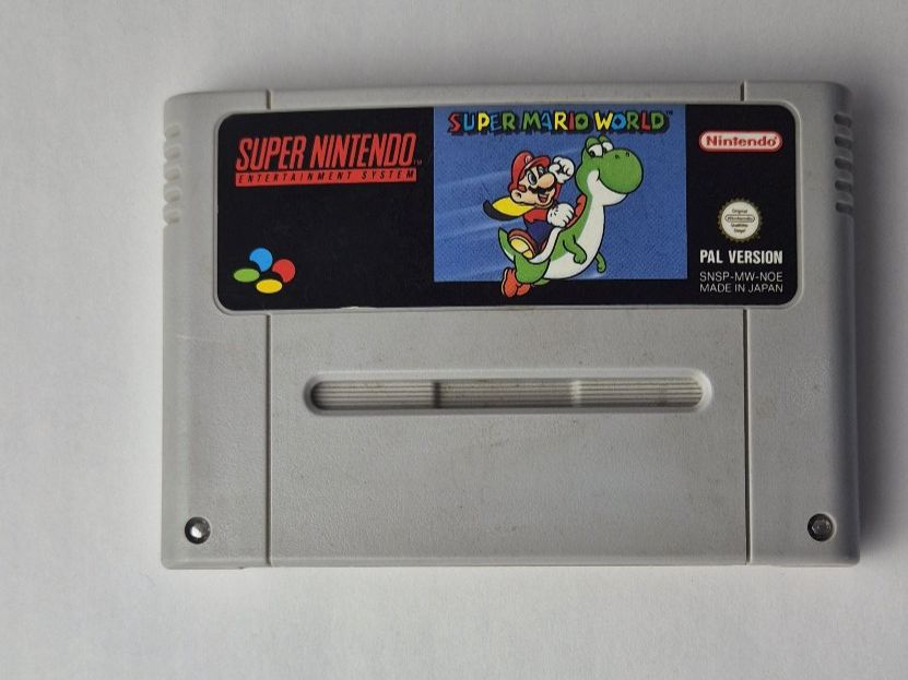 Nintendo Giochi: Super Mario World SNES + Anleitung – Usato da Dübendorf venduto da r3leaser