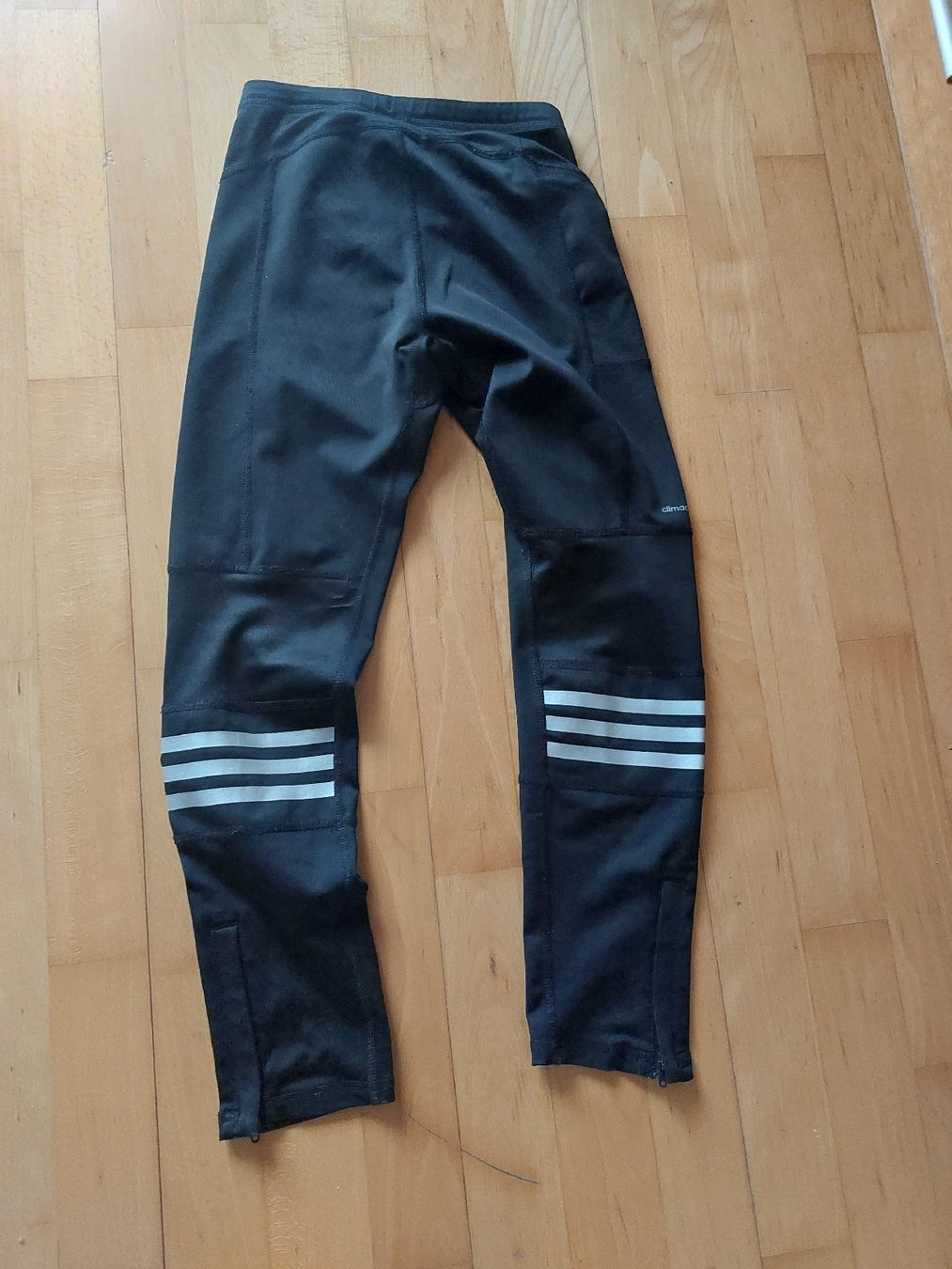 Adidas Leggings: Turnhose 134 Adidas – Gebraucht aus Landquart von Cedes 2