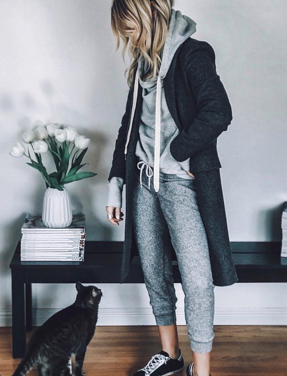 Mango Pantaloni: 🤩MANGO JOGGING-HOSE HELLGRAU NEUWERTIG & ARMANI P. – Nuovo (secondo la descrizione) da Olten venduto da Naja-Twins-Twins 1