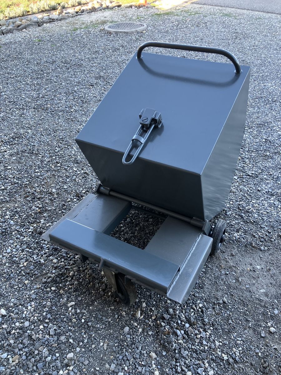 Contenitori edile: Kippmulde, Spänewagen – Usato da Worben venduto da Aircooled 4