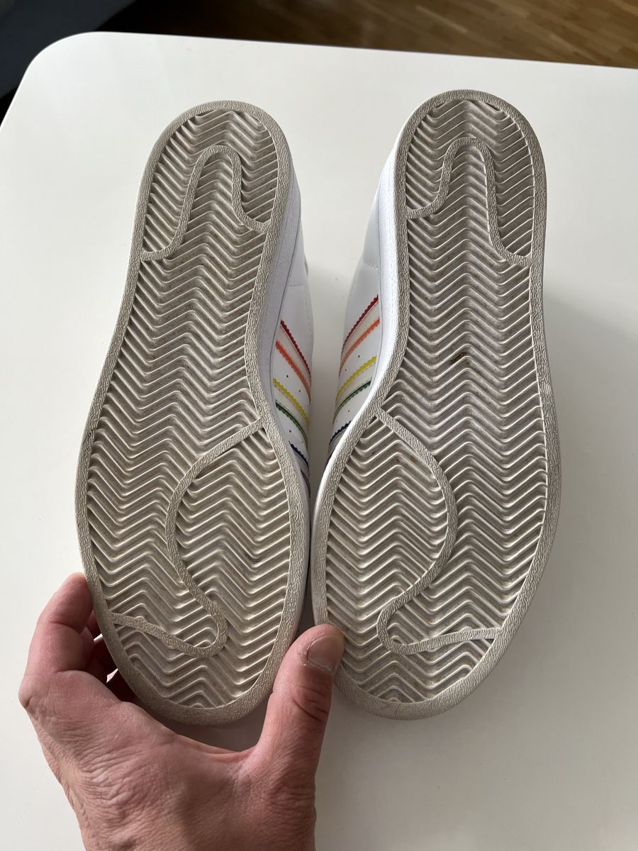 Adidas Herrenschuhe: Chaussures Adidas – Gebraucht aus Genève von AS27 5