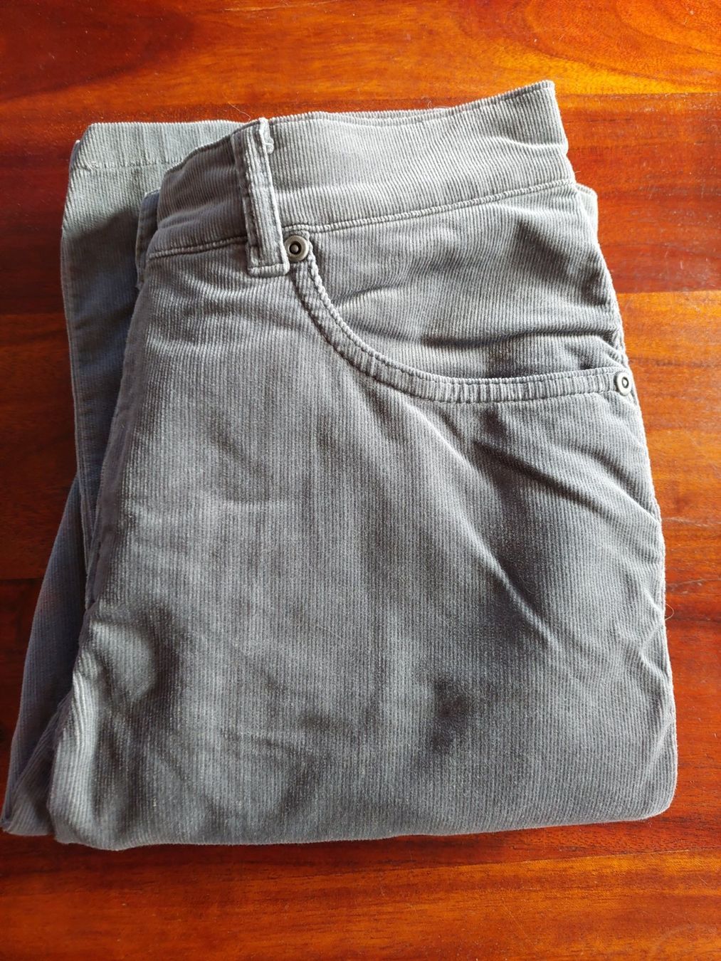Hosen: Enna Feincordhose Kiesel Grösse 36 – Neu (gemäss Beschreibung) aus Beckenried von Havacola 6