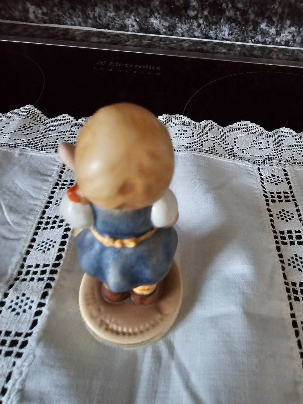 Hummel Statuette: Hummelfigur – Usato da Tuggen venduto da Rugi2 1