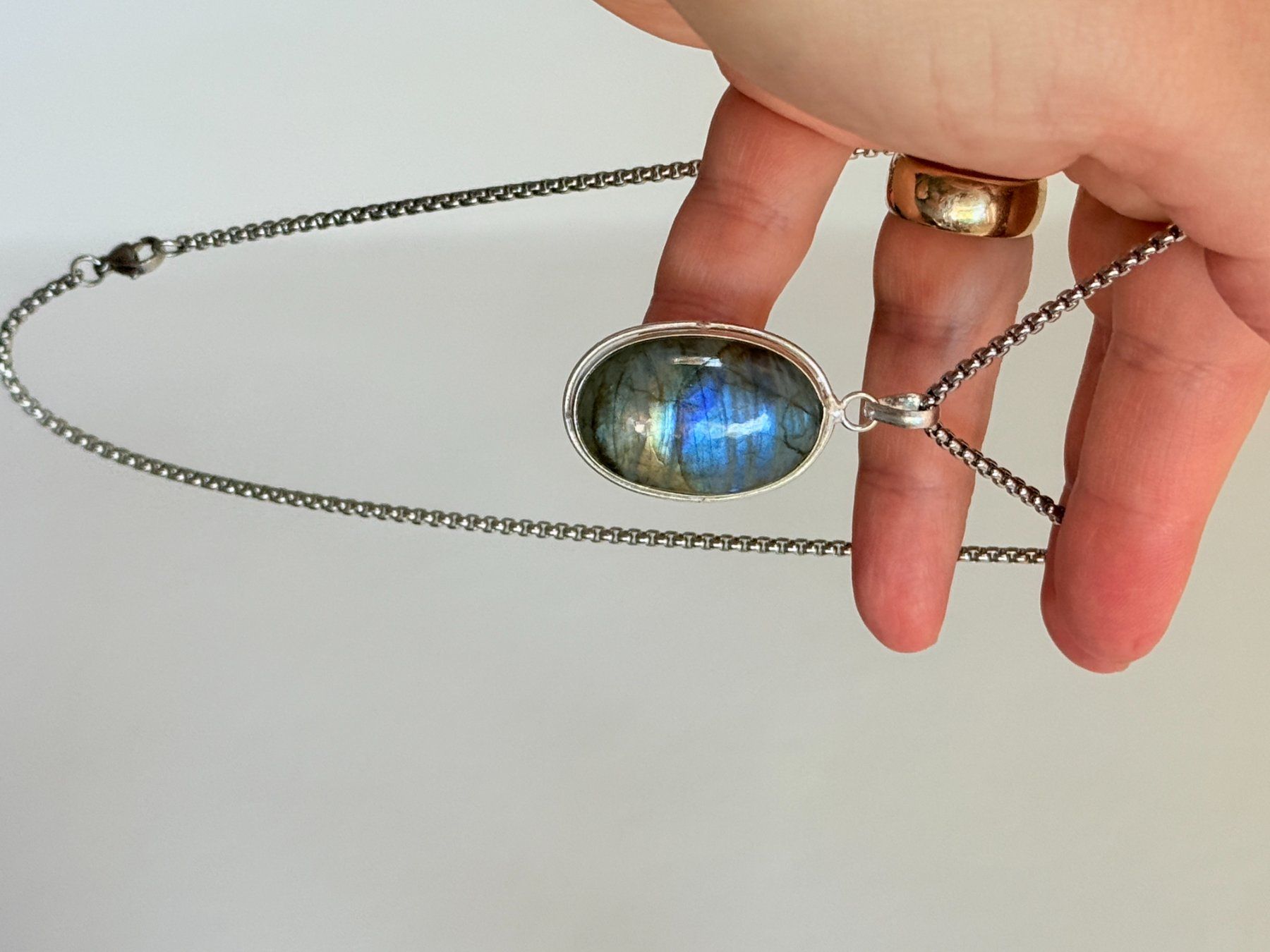 Catenine: Pendentif Labradorite , chaîne longue élégante – Nuovo e nell'imballaggio originale da Genève venduto da AWWA 8