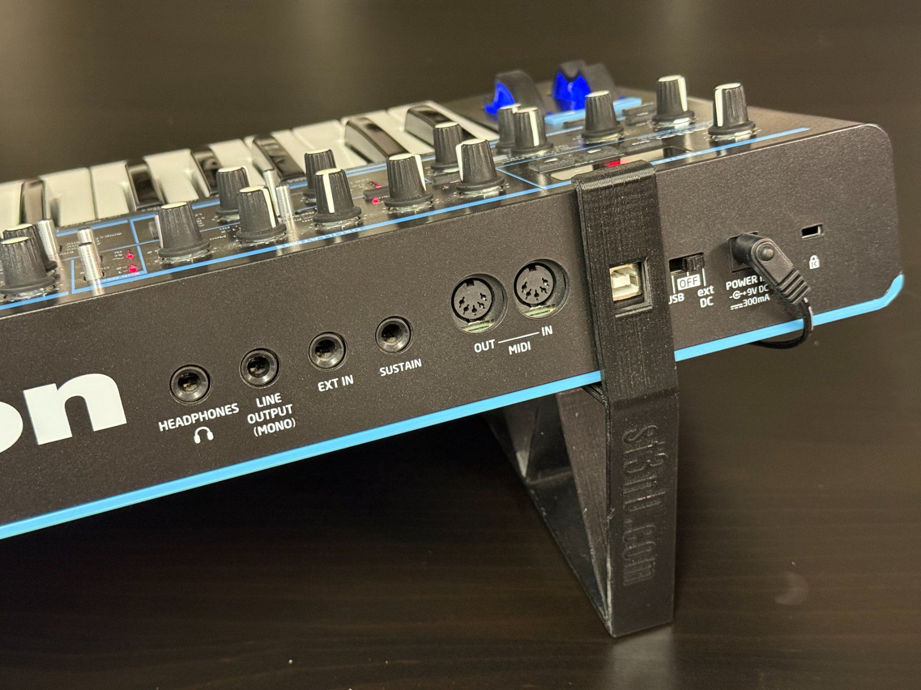 Novation Strumenti musicali: Novation Bass Station II – Usato da Wallisellen venduto da ZoltanRakosi 4