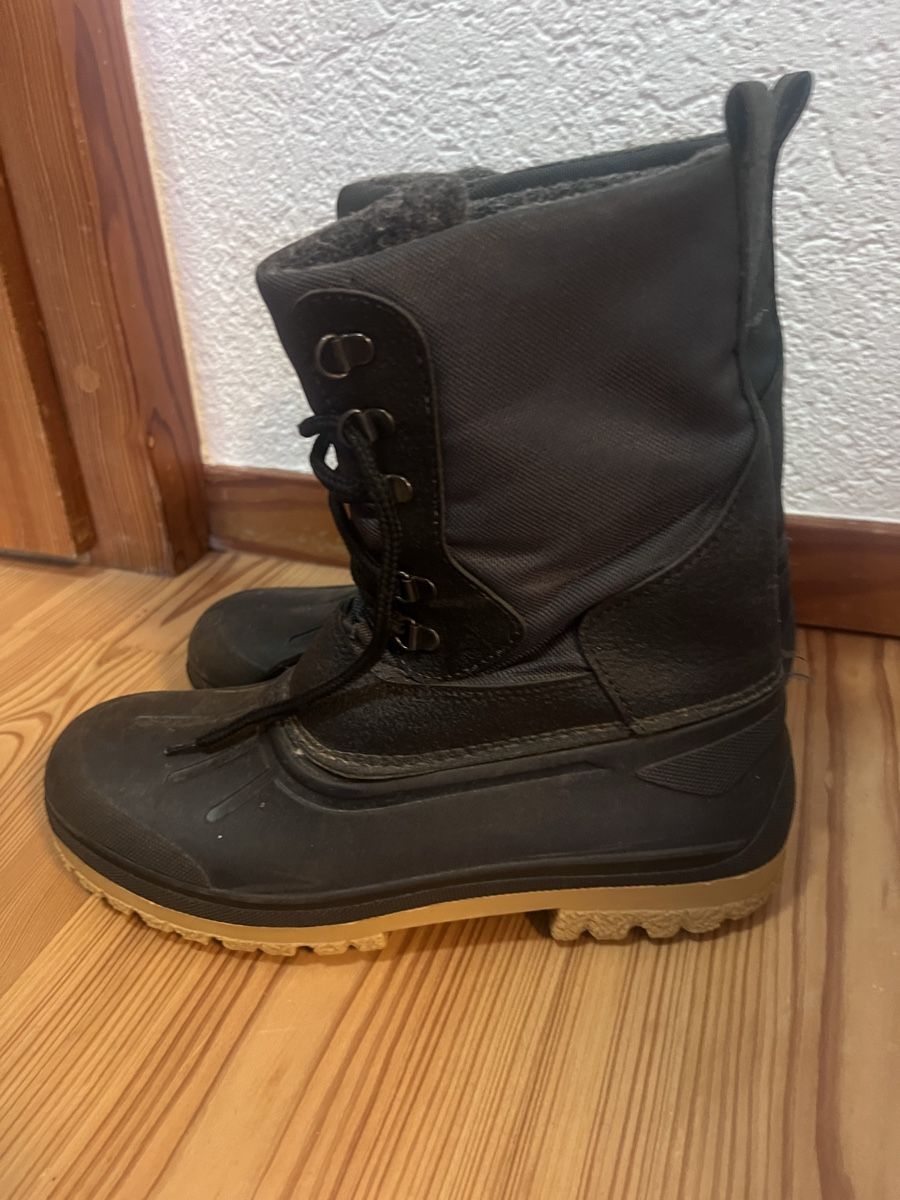 Chaussures hommes: Bottes de neige 39-40 – D'occasion à Sion par jerermy1911 1