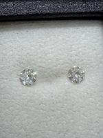 Paire de Diamants Naturels 0,72 ct + Certificat GGTL (GIA)