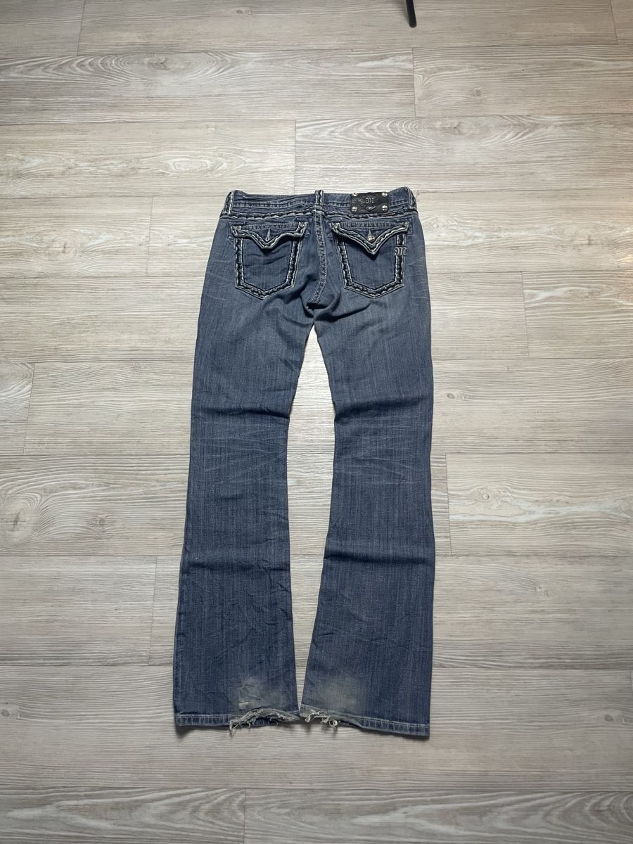 Jeans: Miss Me Bootcut Jeans Original Size M – Nuovo (secondo la descrizione) da Safnern venduto da MaisonLouis