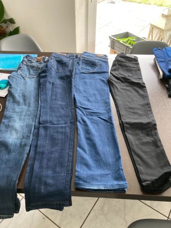 Lot de 4 jeans taille 34