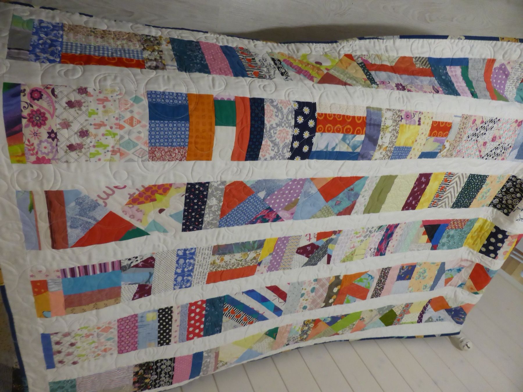 Coperte: Quilt - Patchwork - Scrappy Decke 120 x 188 cm – Nuovo (secondo la descrizione) da Brunnadern venduto da pinkfaden 1