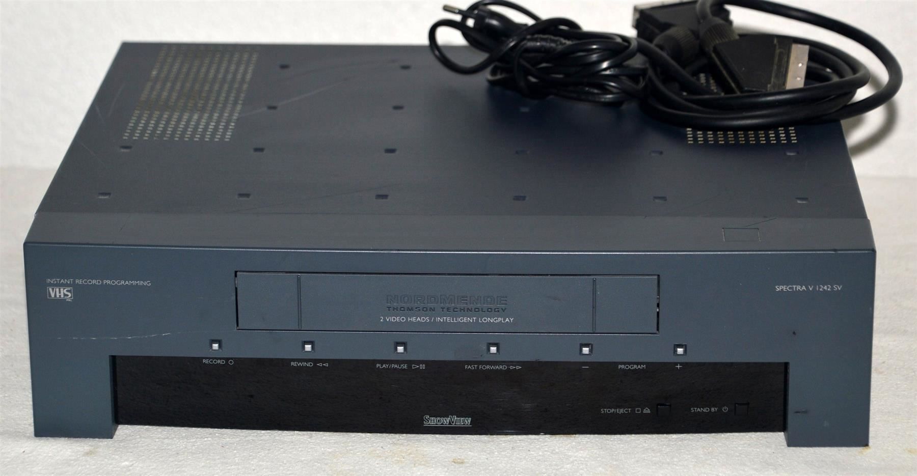 Registratori: Videorecorder / magnétoscope  VHS Nordmende Spectra – Usato da Collonges venduto da arashee