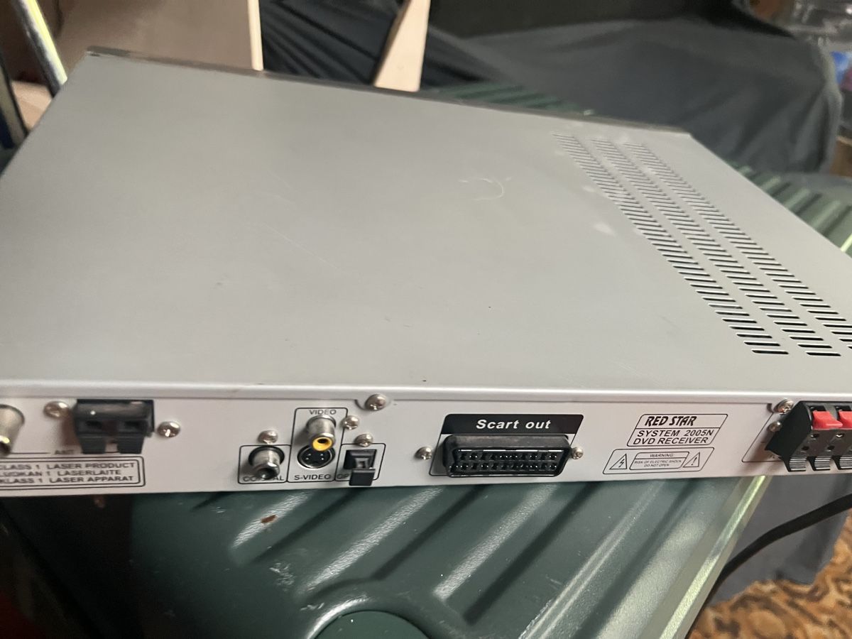 Lettore multimediale & Streamer: Red Star DVD Receiver System 2005N – Usato da Kriens venduto da Clevero 4